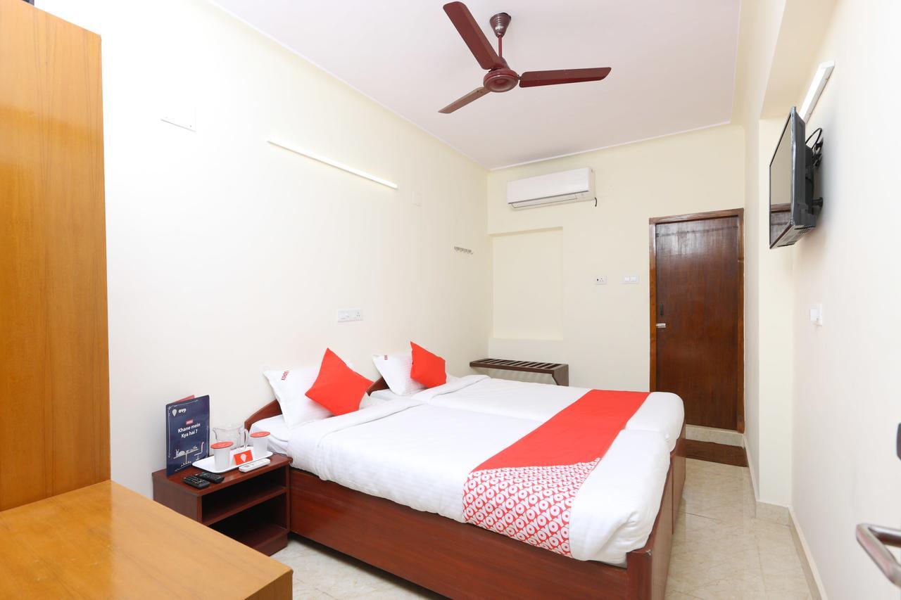 Oyo 11433 Kishore Inn Chennai Luaran gambar